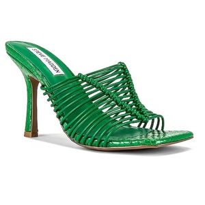 Steve Madden Bonds Sandal in Green